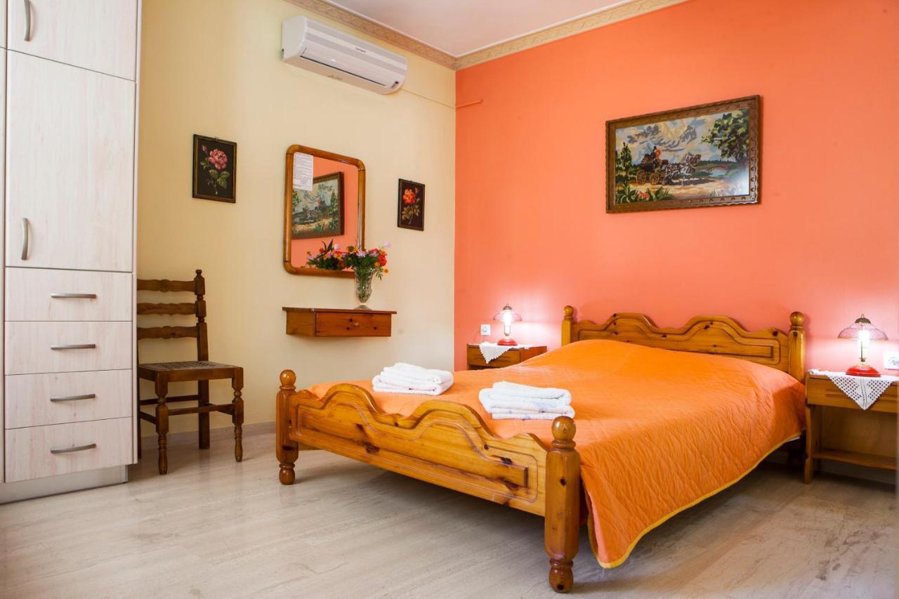 Tzivras Villa & Apartments Lassi  Kamer foto