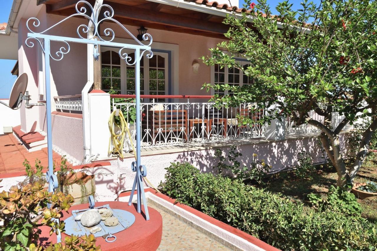 Tzivras Villa & Apartments Lassi  Buitenkant foto