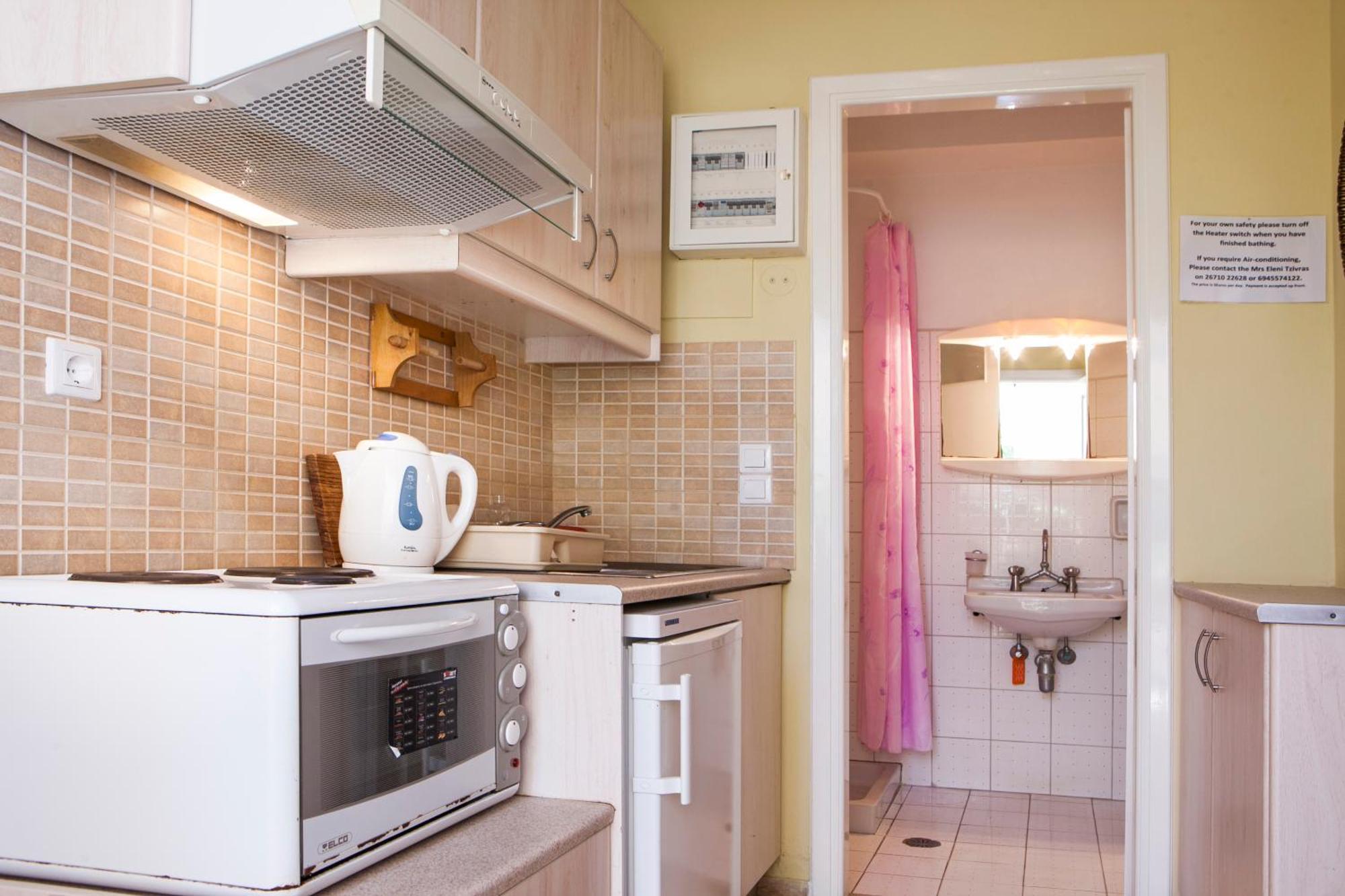 Tzivras Villa & Apartments Lassi  Kamer foto
